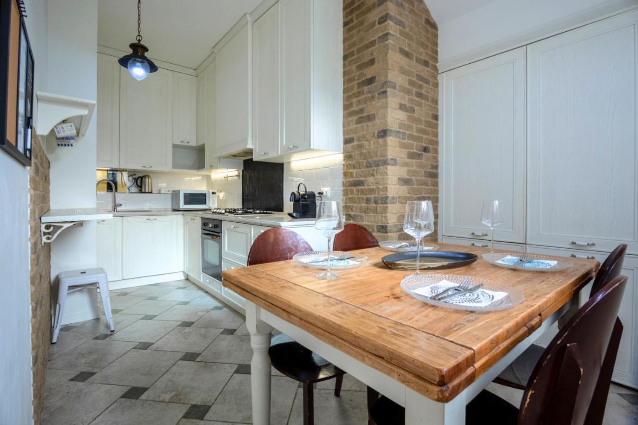 L'Oasi Della Pace - Confortevole E Vicino A Tutto Apartment Chiaravalle Marche Exterior foto